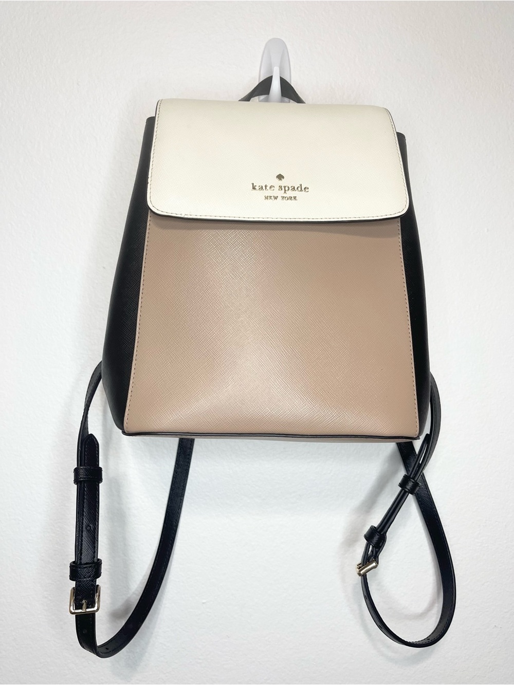 Kate Spade New York MADISON FLAP BACKPACK Toasted Hazelnut Multi Color EUC